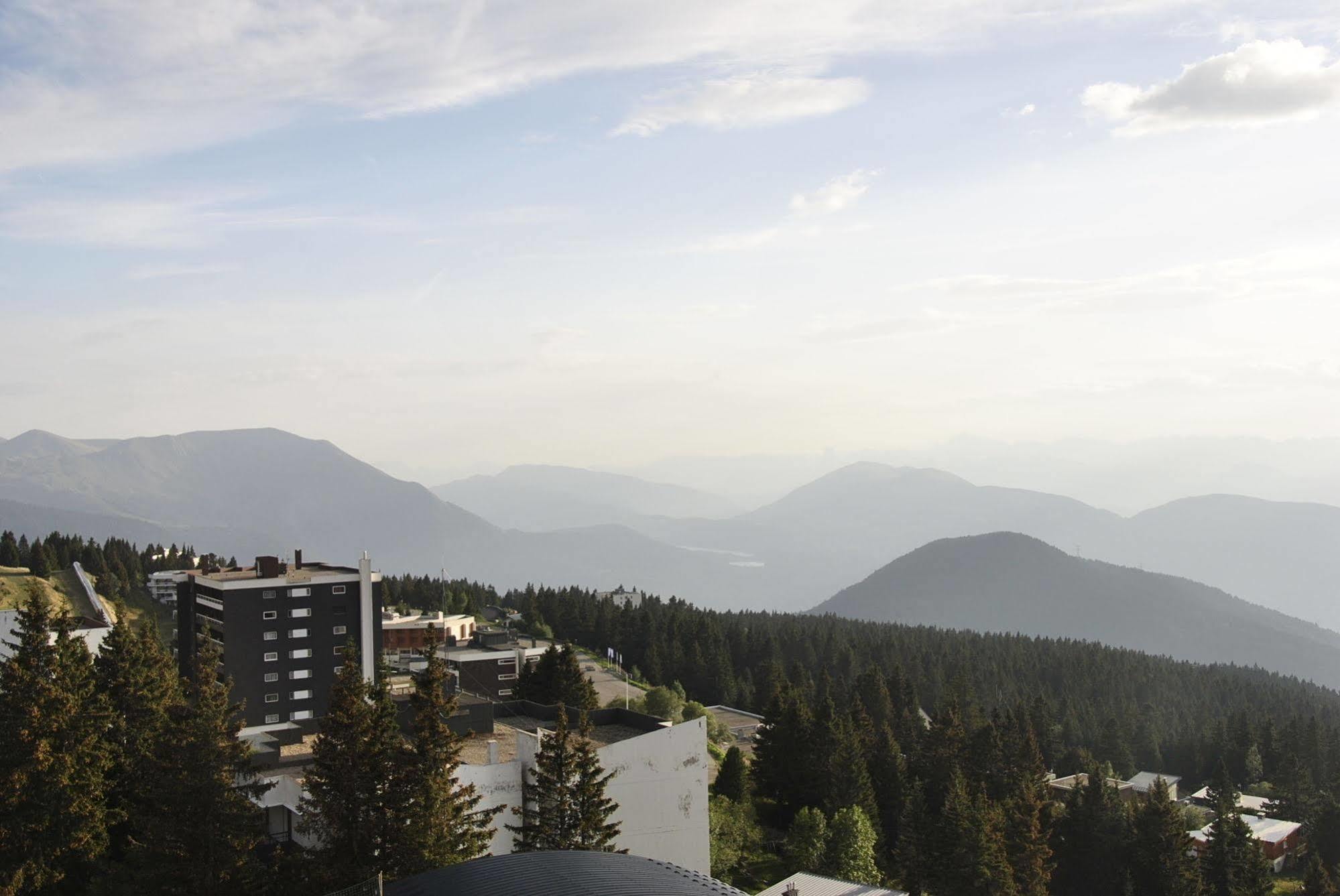 Aparthotel La Berangere Chamrousse Exterior foto